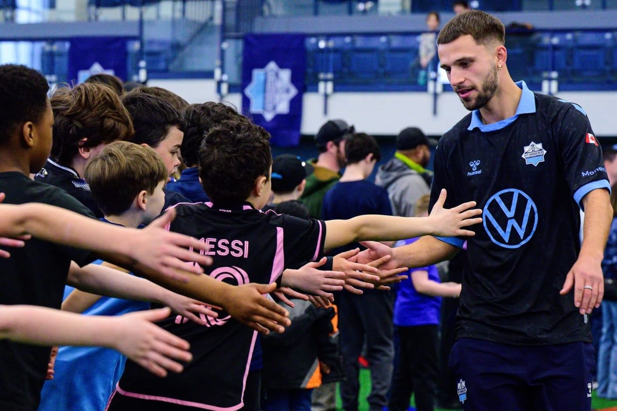 The Wanderers Notebook: A final signing, Callegari's career and how Sartini's system matches up